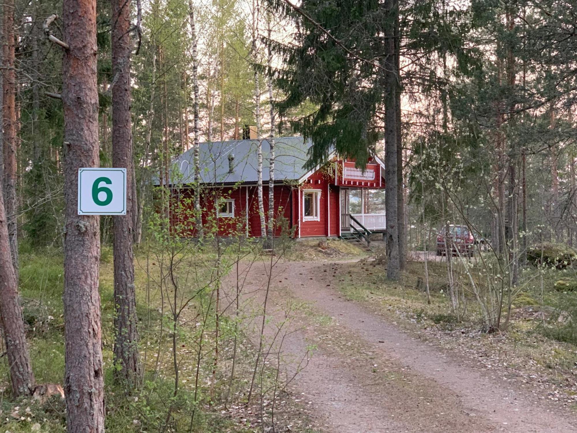 Lomahyppaeys Villa Nådendal Exteriör bild