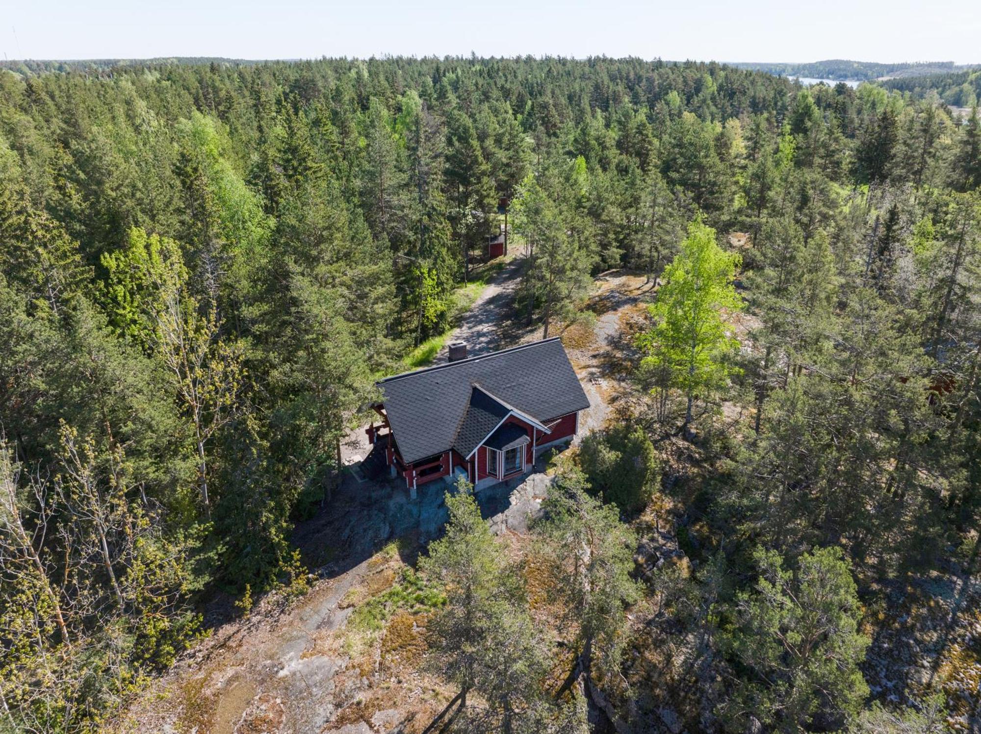 Lomahyppaeys Villa Nådendal Exteriör bild