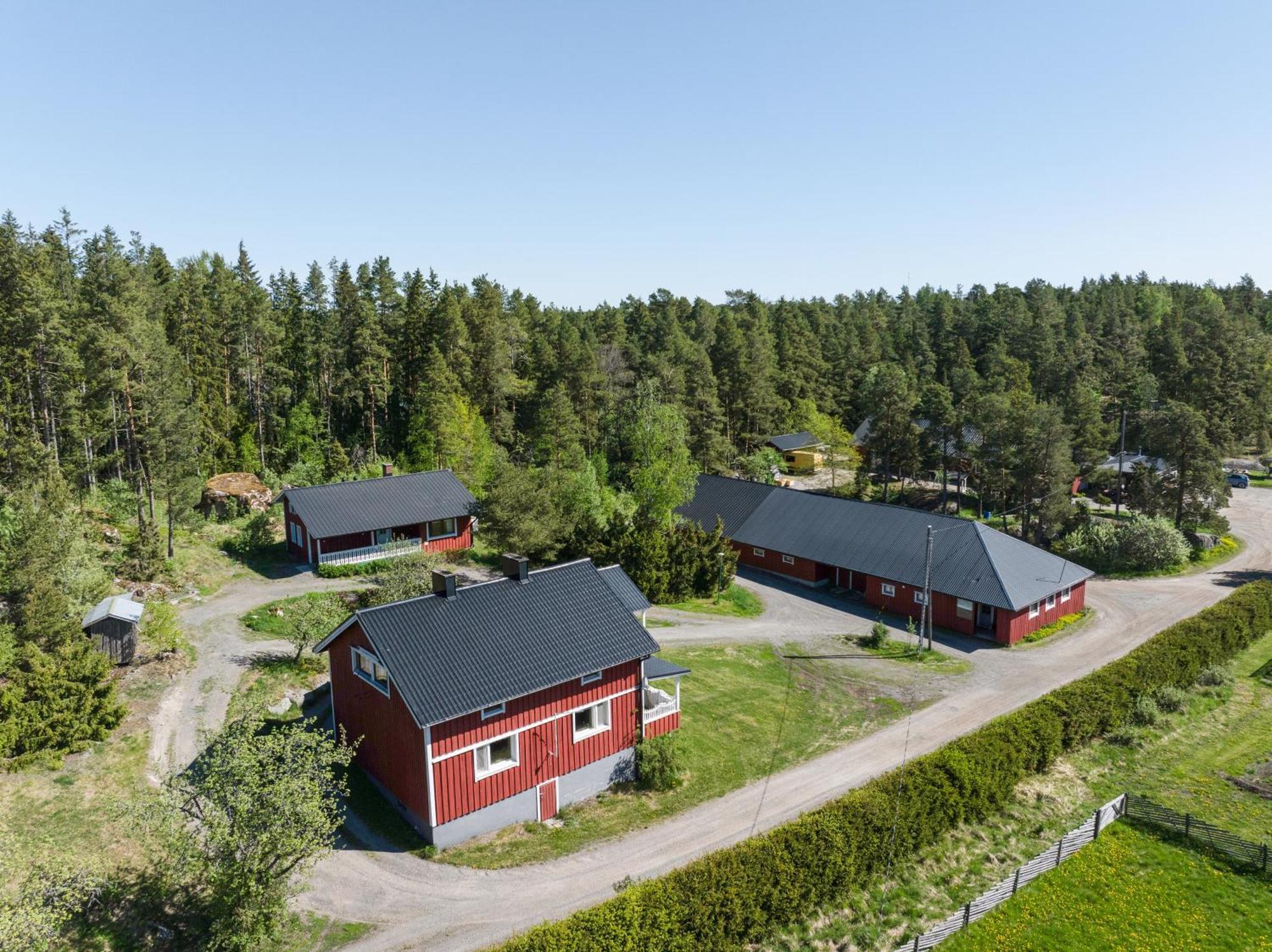 Lomahyppaeys Villa Nådendal Exteriör bild
