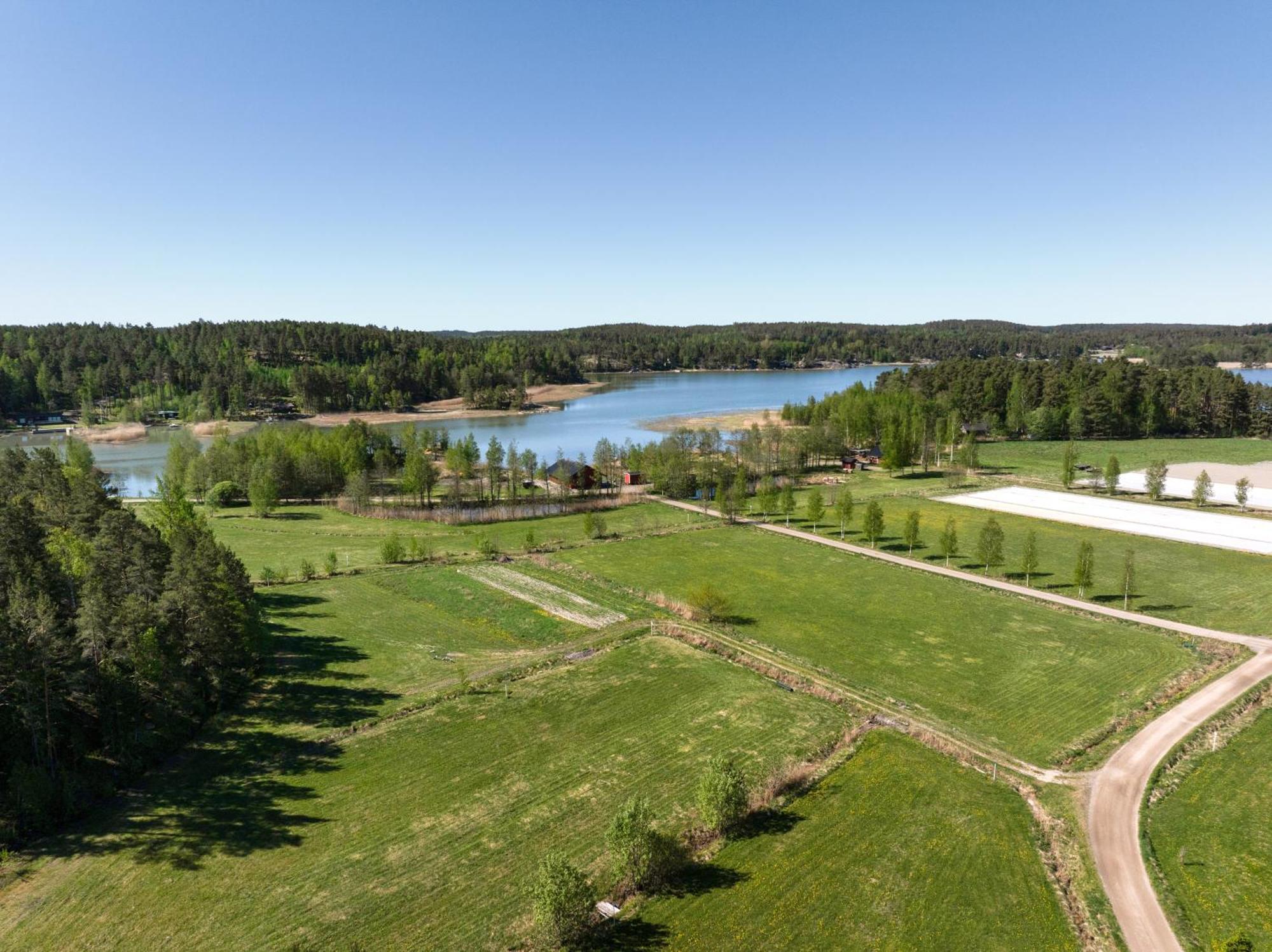 Lomahyppaeys Villa Nådendal Exteriör bild